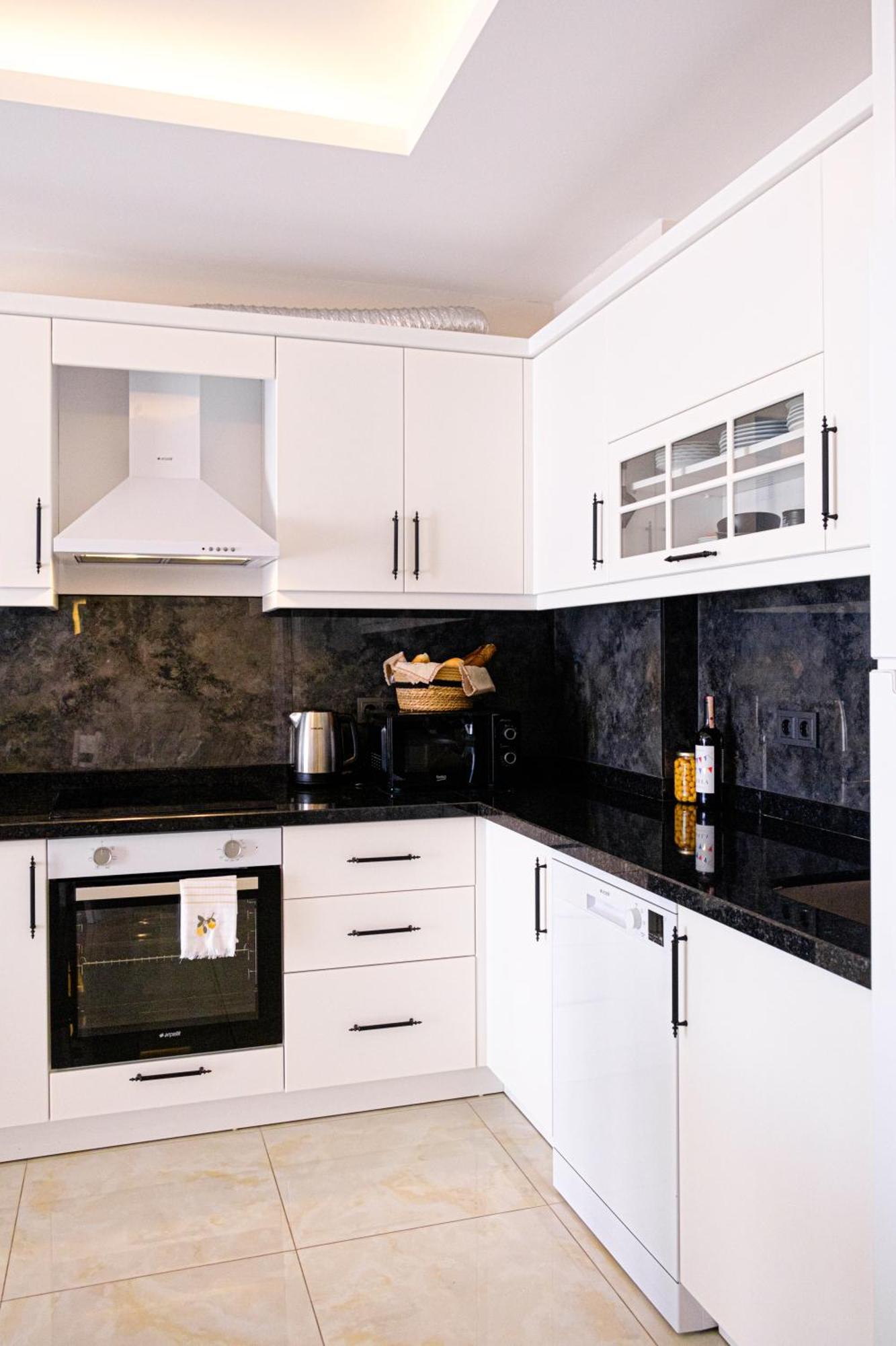 Daire Sa Apartments! Sea View 1bd Flat Alanya