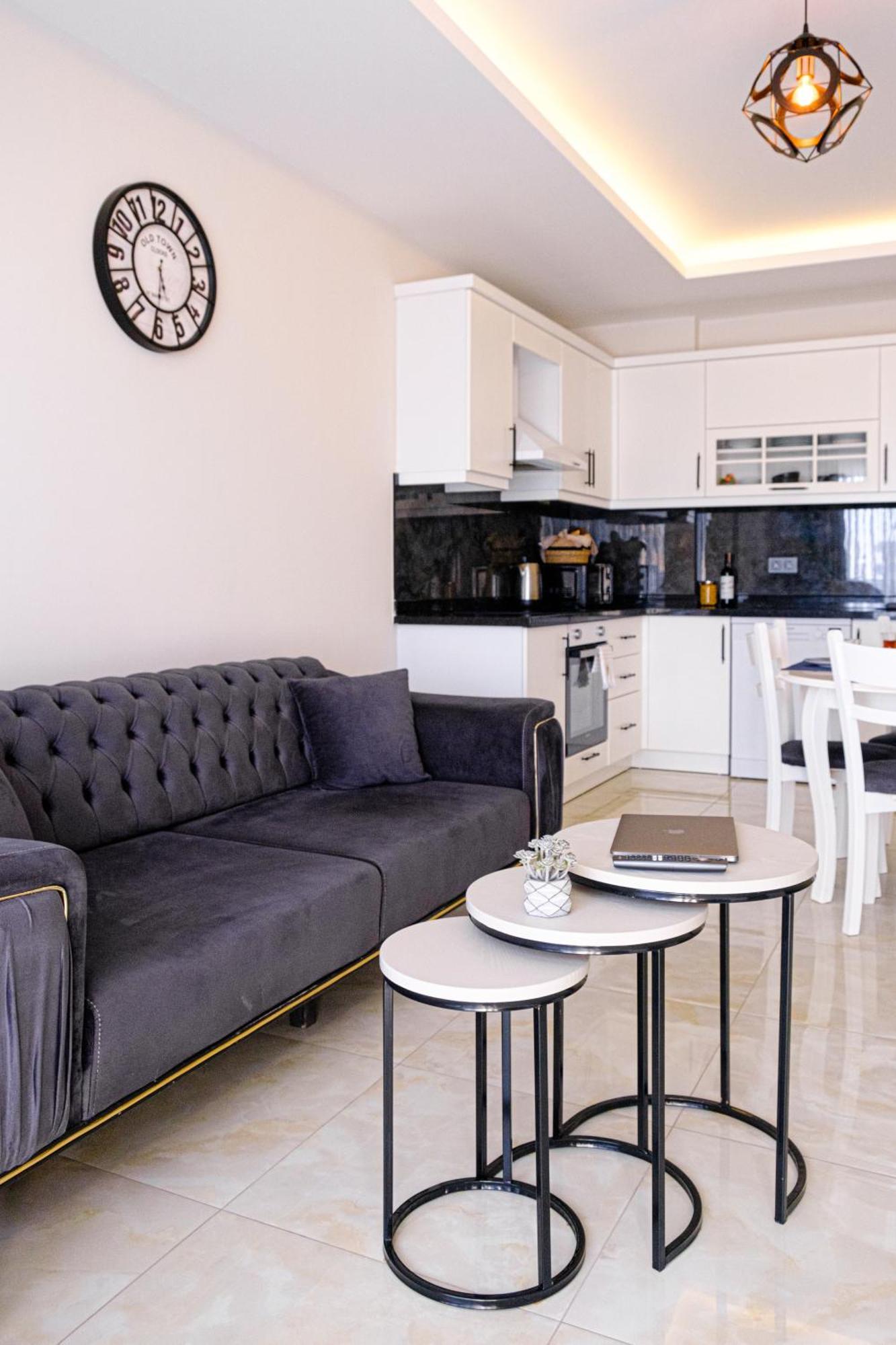 Sa Apartments! Sea View 1bd Flat Daire Alanya