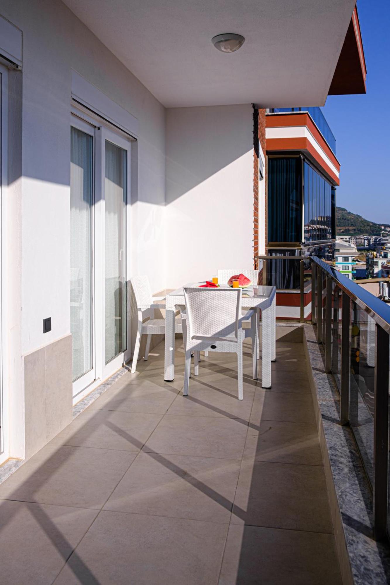 Apartament Sa Apartments! Sea View 1bd Flat *